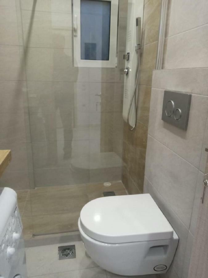 Luxury Apartment Next To The Sea Beach Атина Екстериор снимка