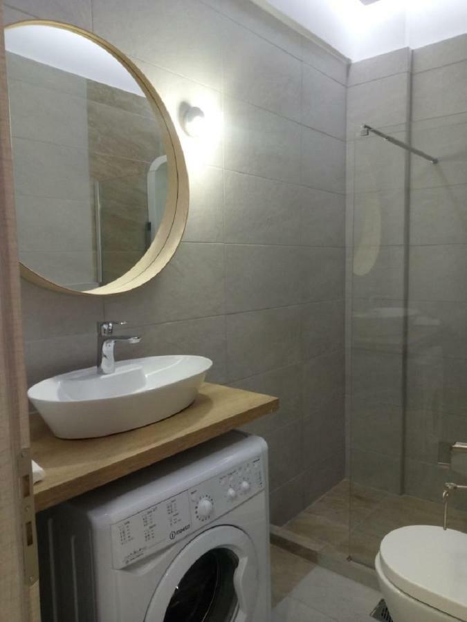 Luxury Apartment Next To The Sea Beach Атина Екстериор снимка